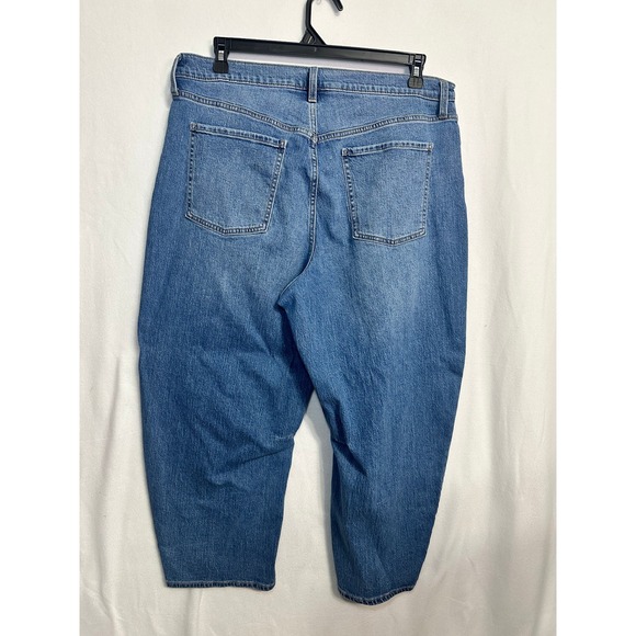 Old Navy Women High-Waisted Wow Barrel Leg Ankle Jeans Blue Medium Wash 16 - Picture 8 of 12